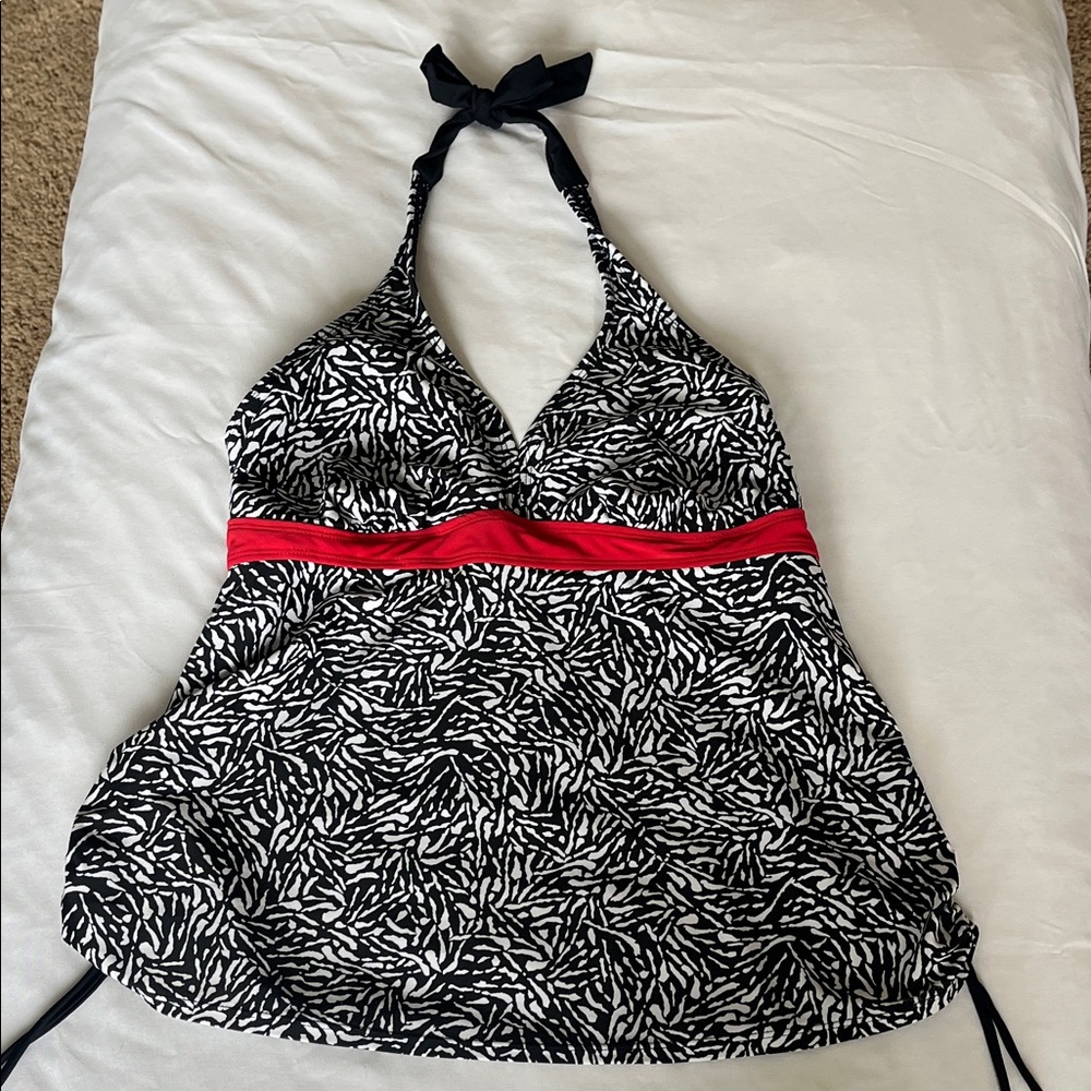 LizLange
Black and White Swim Top with Red Accent